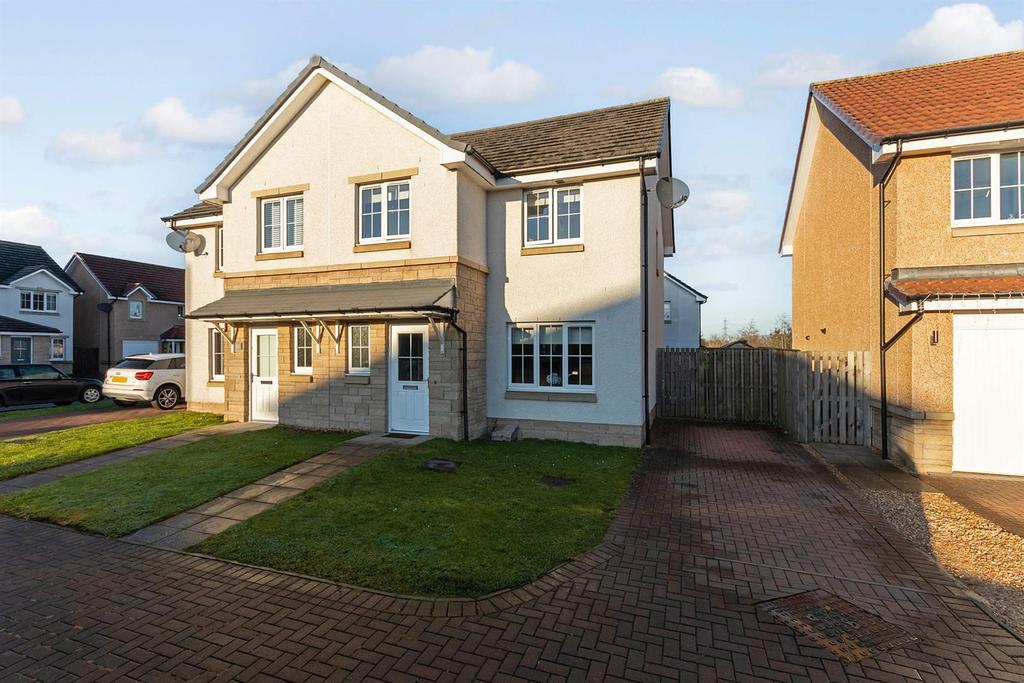 8 Netherton Road, Cowdenbeath, KY4 9BF 3 bed semidetached house £180,000