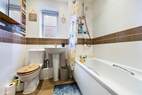 7 Dovecote, Wombwell, Barnsley, S73 0LS