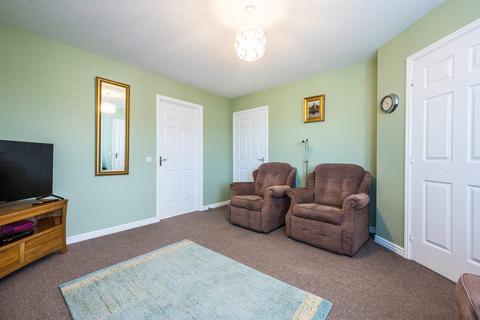 176 Allan Crescent, Dunfermline, KY11 4HF