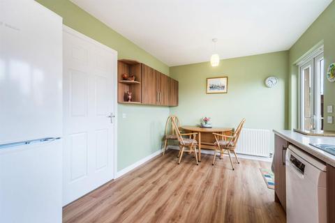 176 Allan Crescent, Dunfermline, KY11 4HF