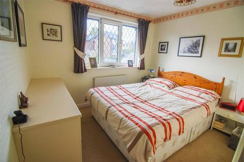 27 Bondfield Close, Wombwell, Barnsley, S73 8TX