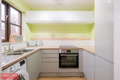 91 Chamberlain Place, London, E17 6AZ