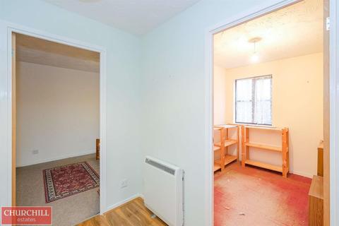 91 Chamberlain Place, London, E17 6AZ