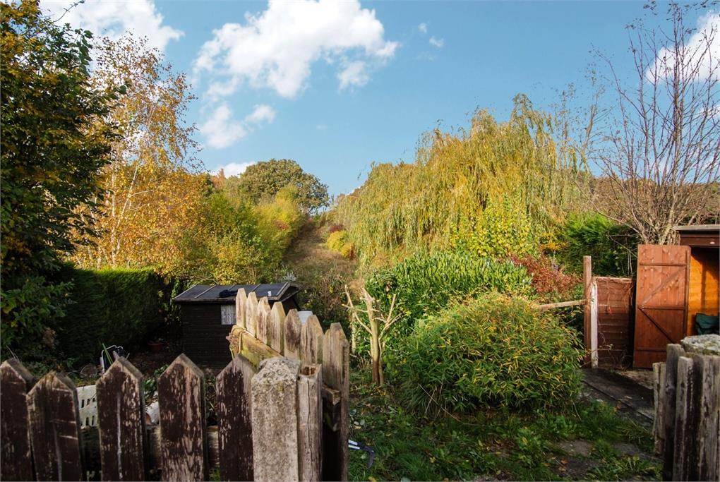 Applehaigh View, Royston, BARNSLEY 2 bed detached bungalow £250,000