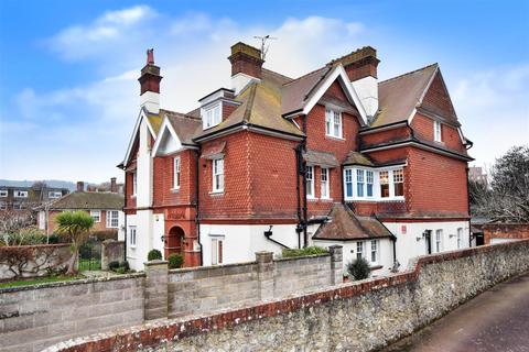 4 bedroom flat for sale - Buxton Road, Eastbourne