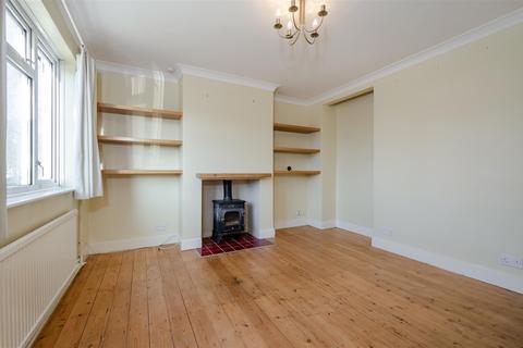 3 bedroom semi-detached house for sale - Forest Road, Huncote.