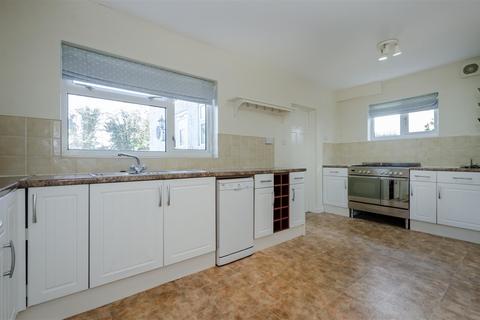 3 bedroom semi-detached house for sale - Forest Road, Huncote.