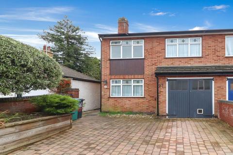 3 bedroom semi-detached house for sale - Oxhey