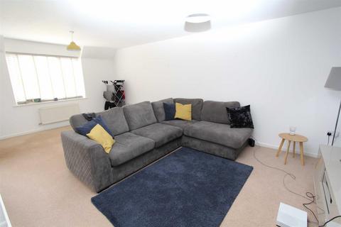 2 bedroom flat to rent - Chaise Meadow, Lymm