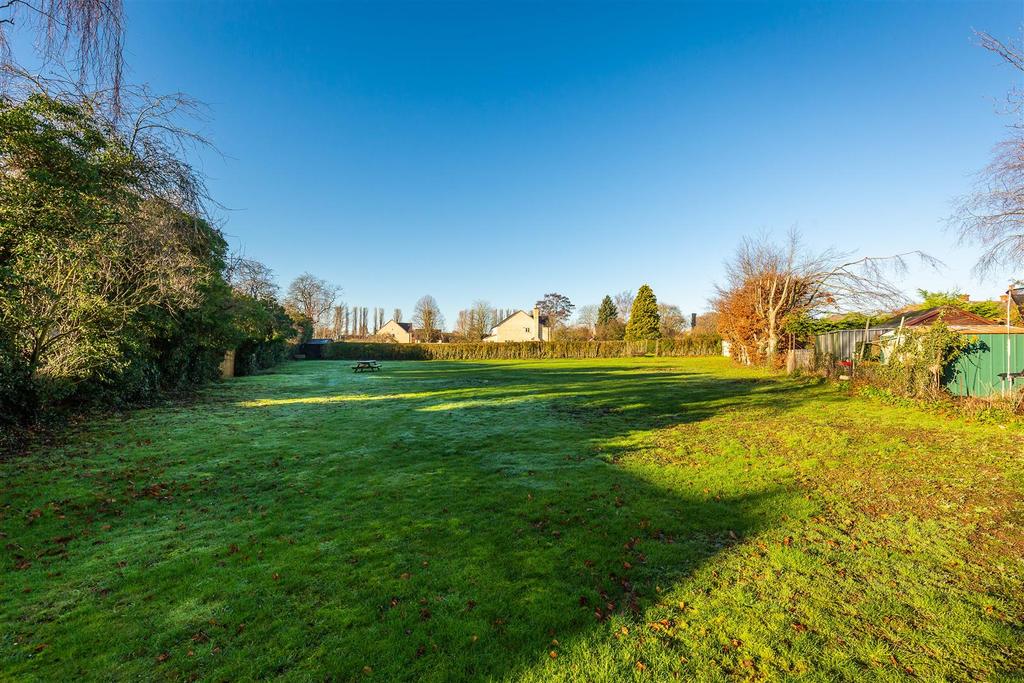 45 Washingborough Road, Heighington, LN4 1 QW-9.jpg