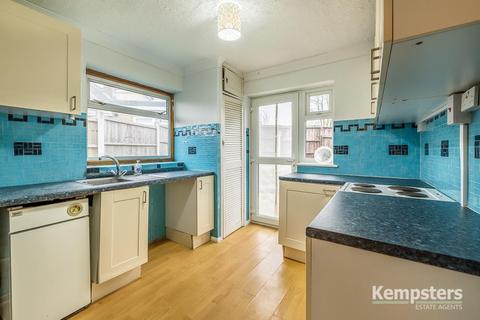 18 Edith Way, Corringham, Stanford-le-hope, SS17 9AF