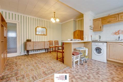 356 Bawtry Road, Hellaby, Rotherham, S66 8EY