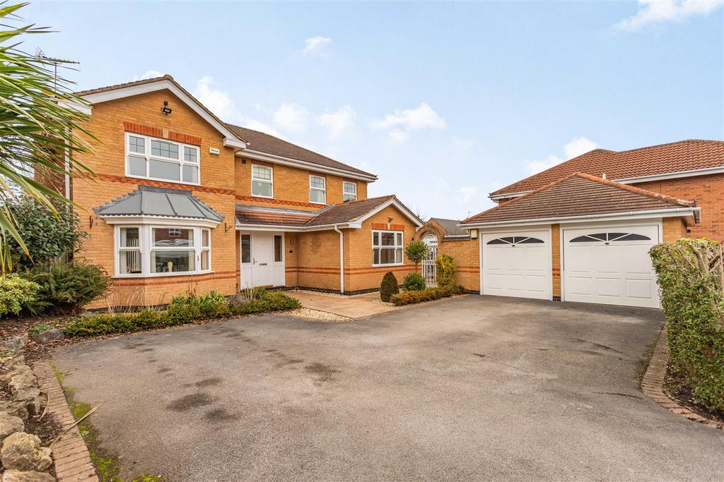 Granby Avenue, Mansfield 4 bed detached house £425,000