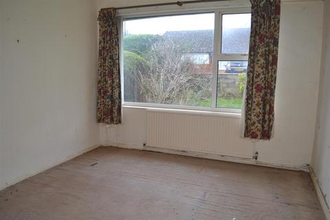 68 Castlefields, Leominster, HR6 8BJ