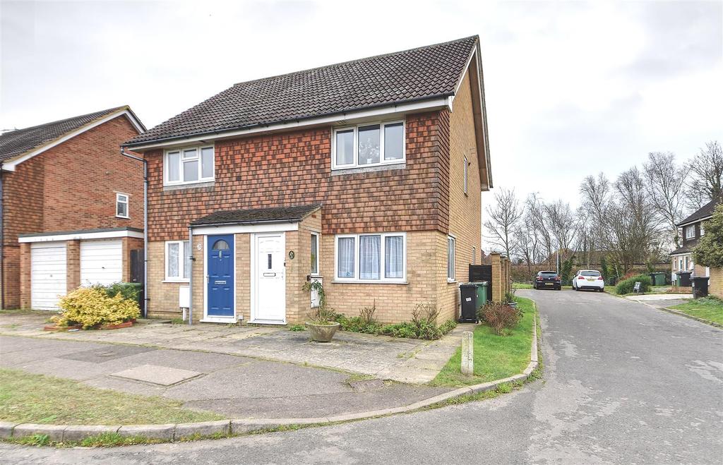 Ashdown Road, BexhillOnSea 2 bed semidetached house £279,950