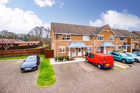 2 bedroom end of terrace house for sale - Puddingstone Drive, St. Albans, Hertfordshire