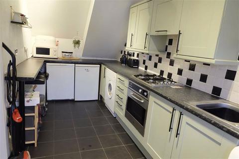 2 Field View Grove, Barry, CF63 1EB