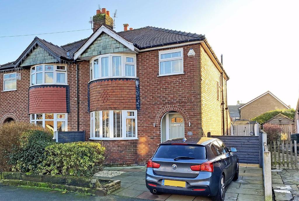 Ash Grove, Timperley, Cheshire 3 bed semidetached house £425,000