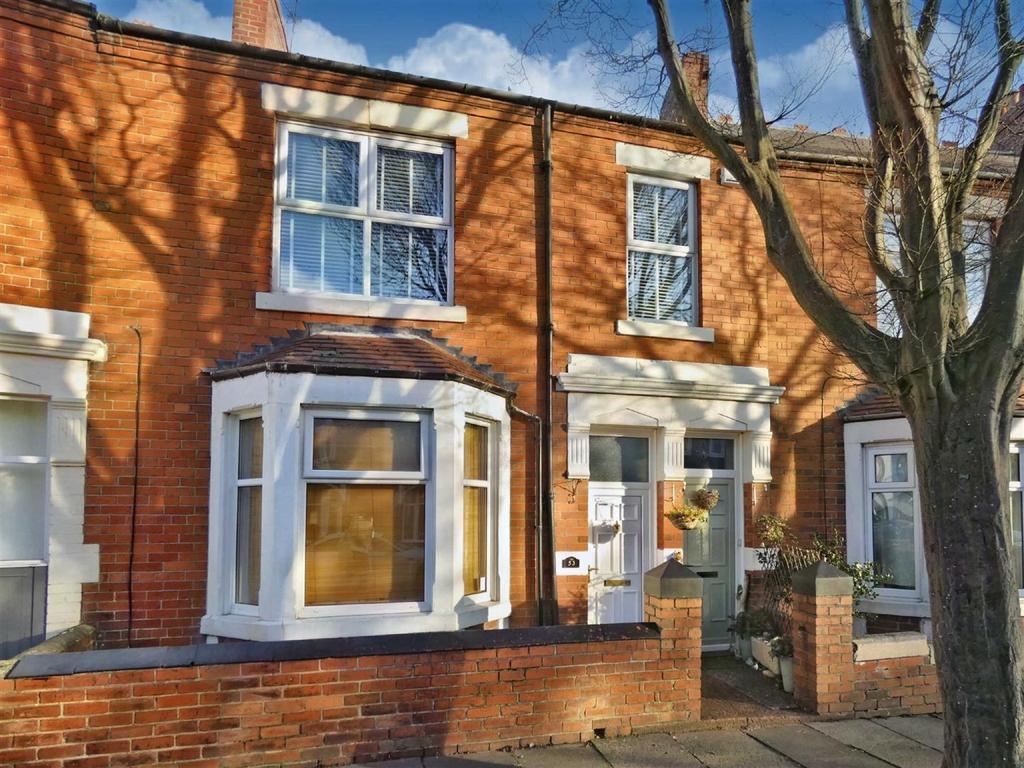 Park Crescent East, North Shields 3 bed apartment £169,950