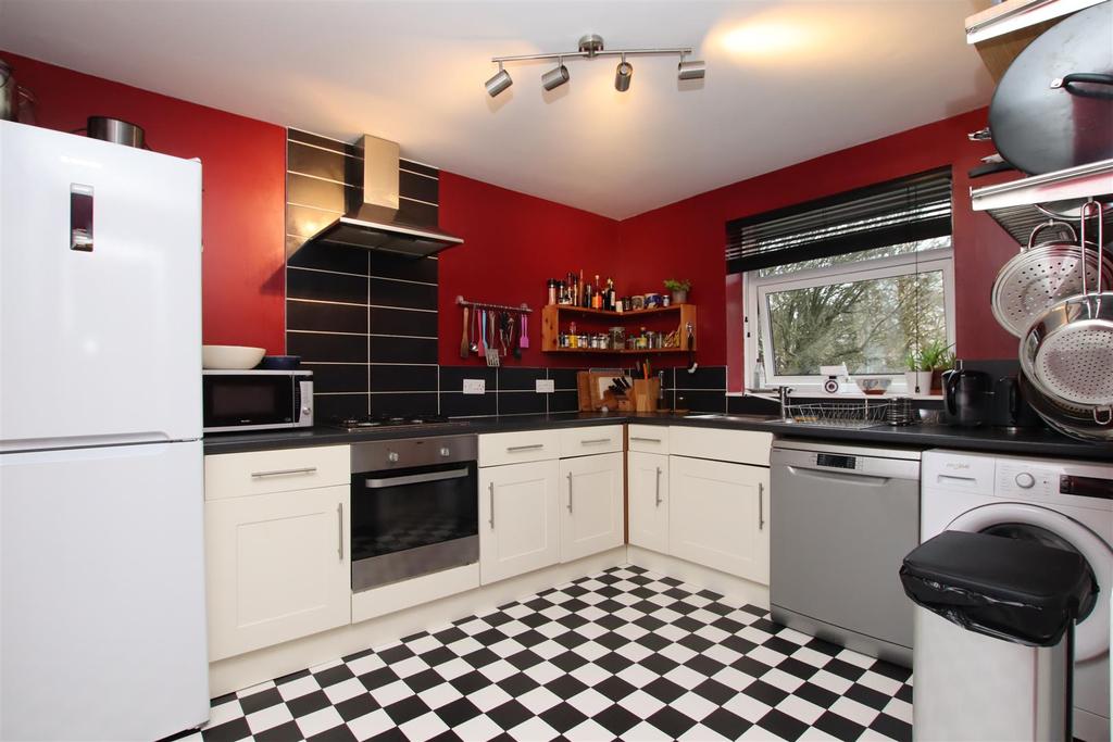 Kitchen.JPG