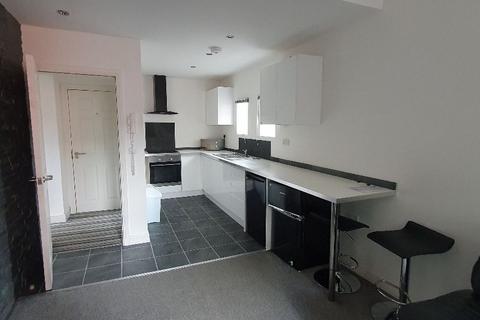 2 bedroom apartment to rent, Church Street, Lenton