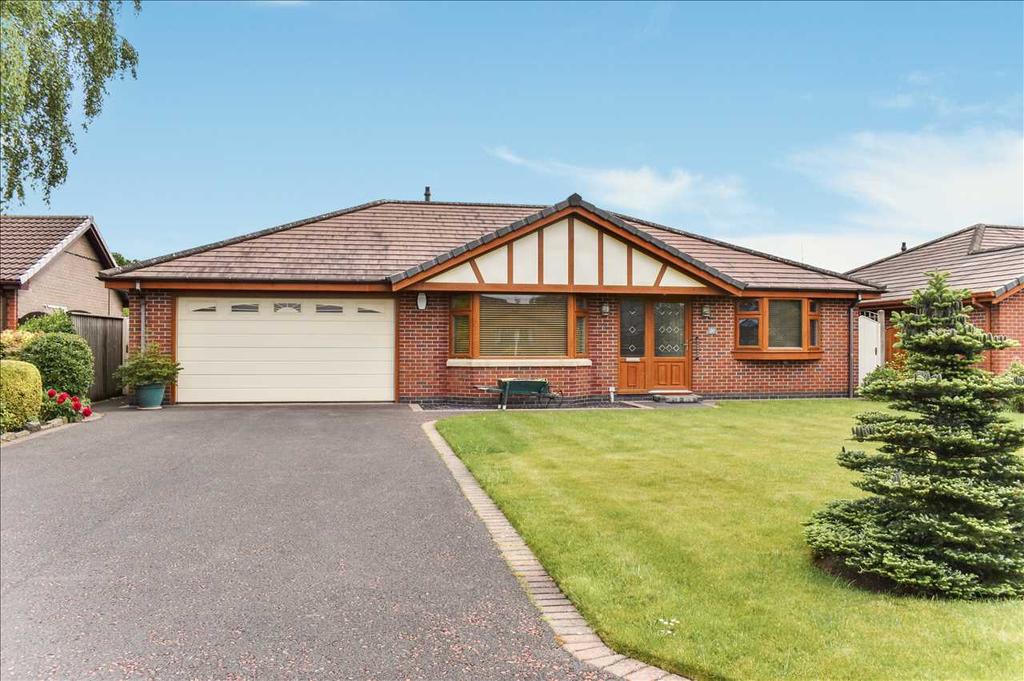 Grange Drive, Euxton, Chorley 2 bed bungalow £425,000