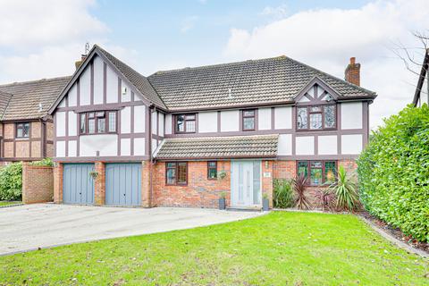 26 Ravendale Way, Shoeburyness, Southend-on-sea, SS3 8YB