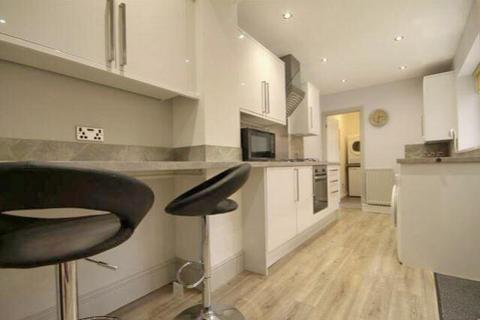 undefined, Kelvin Grove, Newcastle upon Tyne, Tyne and Wear, NE2