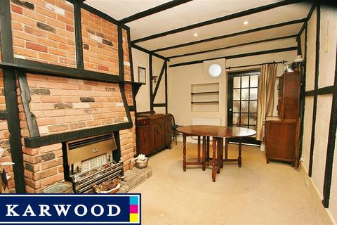 122 Cromwell Road, Hayes, UB3 2PT