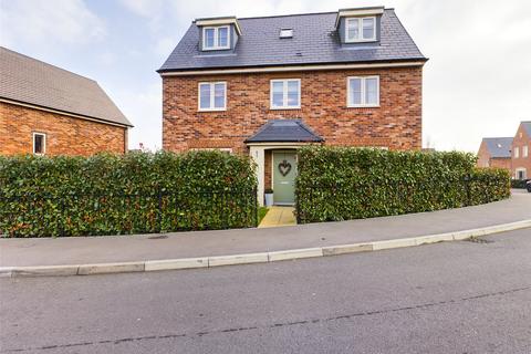 27 Dalziel Drive, Whittington, Worcester, WR5 2QY