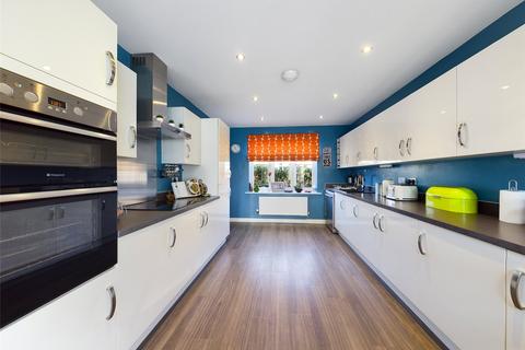 27 Dalziel Drive, Whittington, Worcester, WR5 2QY