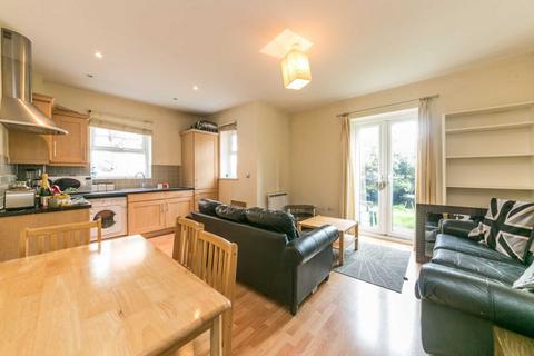 2 bedroom apartment to rent, RIDLEY ROAD, SOUTH WIMBLEDON SW19