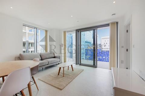 2 bedroom apartment to rent, Jacquard Point, Tapestry Way, E1