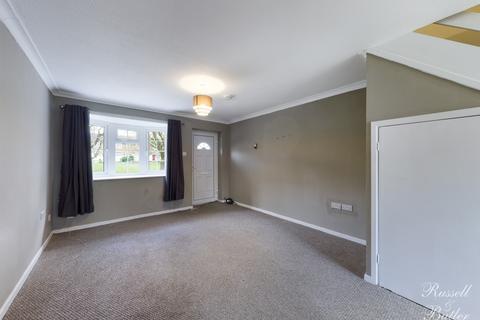 undefined, Redshaw Close, Buckingham, MK18