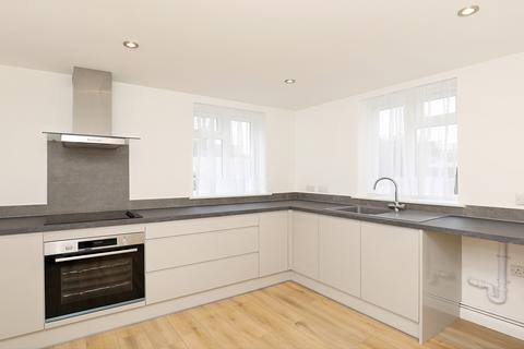 62 Bramley Road, London, W5 4SS