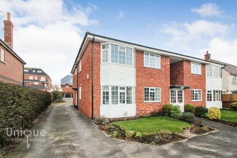 2 bedroom apartment for sale, Tudor Lodge, 390 Clifton Drive North, Lytham St. Annes, FY8