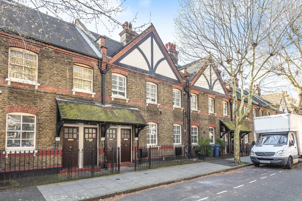 Merrow Street London SE17 1 bed flat £1,400 pcm (£323 pw)