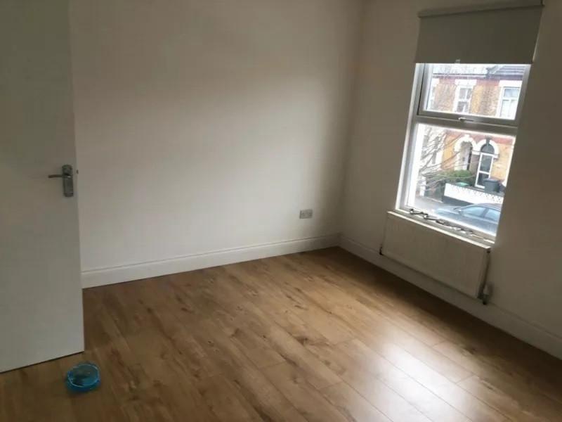 Tynemouth Road, London, N15 5 bed terraced house £3,250 pcm (£750 pw)