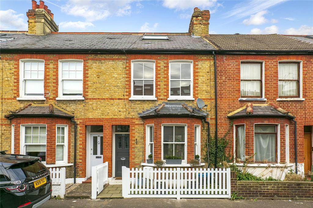 Windsor Road, Kew, Surrey, TW9 3 bed terraced house - £995,000