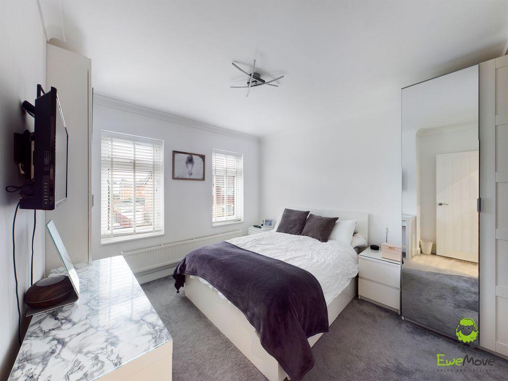 Bedroom (Double)