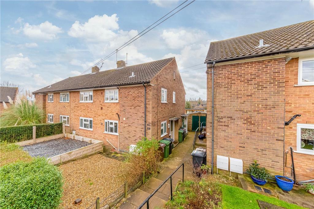 Tallents Crescent, Harpenden, Hertfordshire 2 bed £330,000