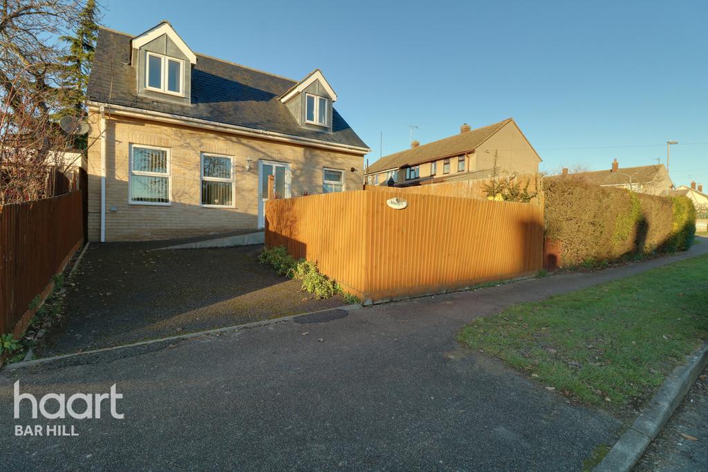 Martindale Way, Sawston 2 bed detached house for sale £350,000