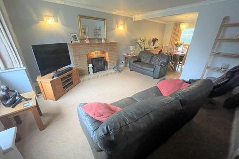 2 Augustus Close, Syston, Leicester, LE7 1ZE