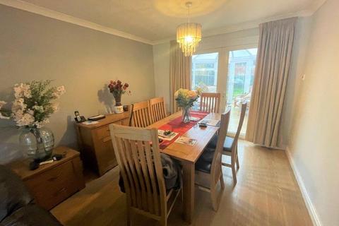 2 Augustus Close, Syston, Leicester, LE7 1ZE