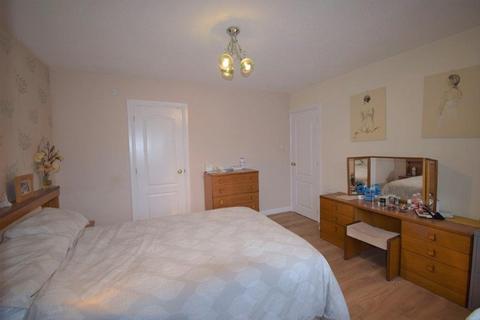2 Augustus Close, Syston, Leicester, LE7 1ZE