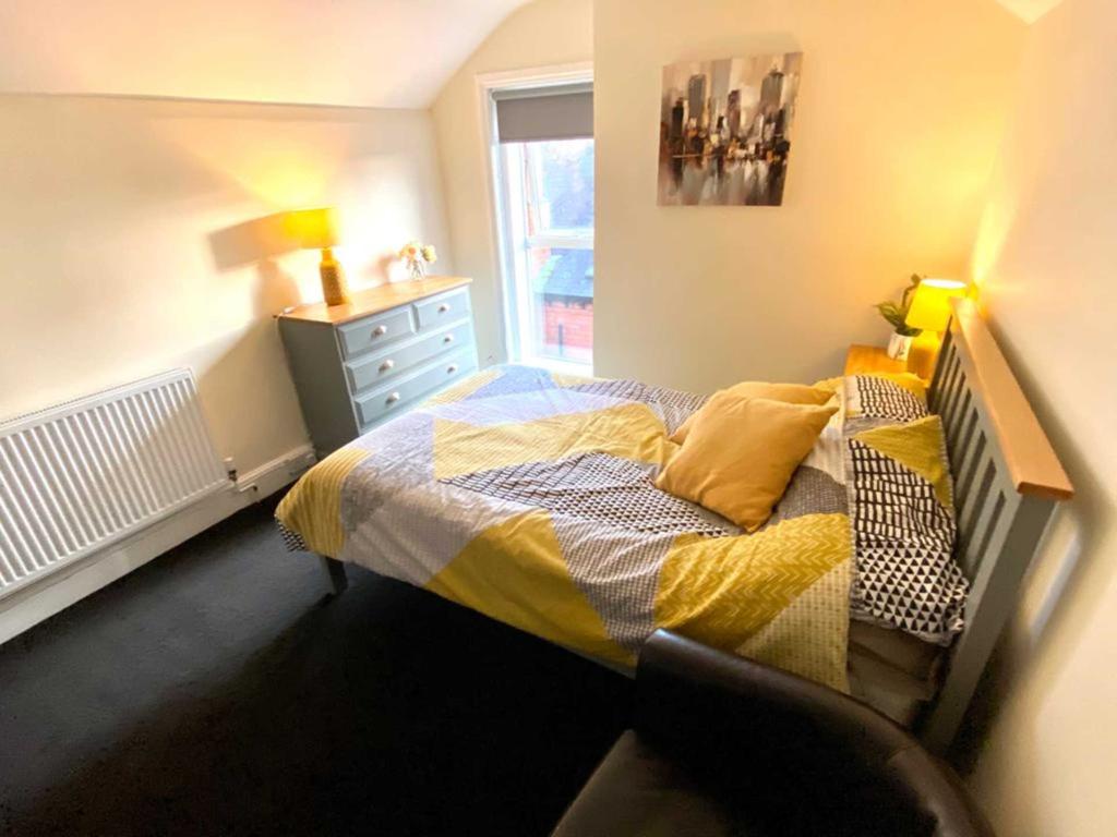St Catherines, Lincoln 1 bed in a house share £390 pcm (£90 pw)