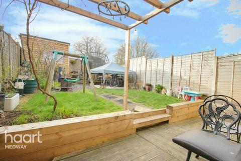 37 Cardens Road, Cliffe Woods, Rochester, ME3 8TU