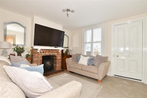 56 Albany Road, Crawley, RH11 7BZ