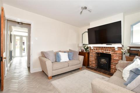 56 Albany Road, Crawley, RH11 7BZ