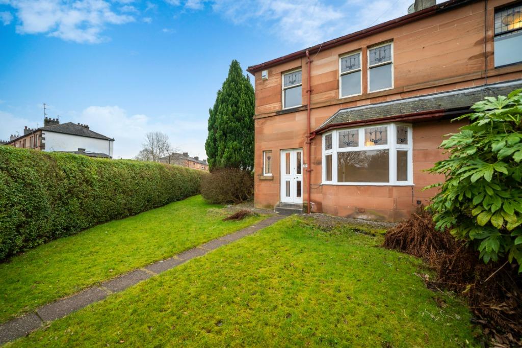 Auldhouse Road, Newlands, Glasgow... 3 bed end of terrace house £299,000